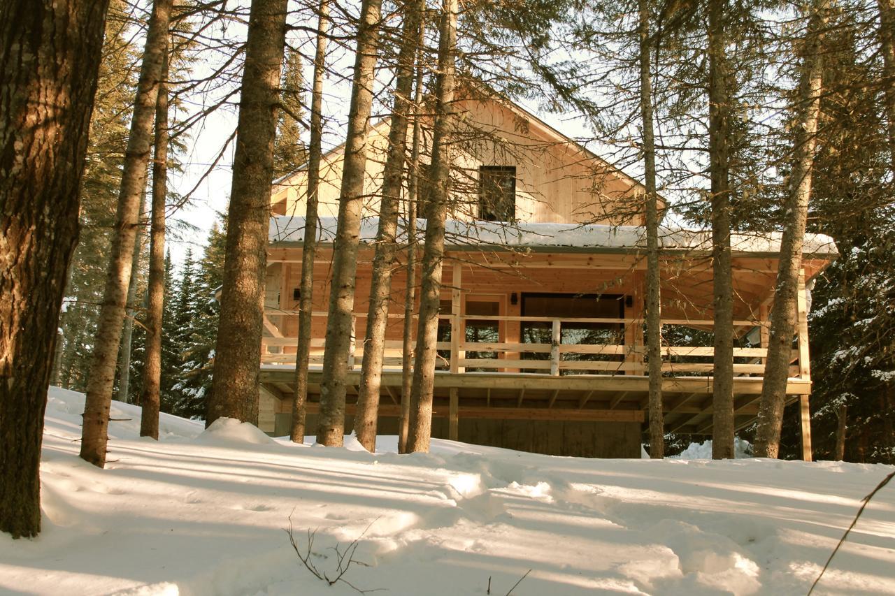 Les Bouleaux - Les Chalets Spa Canada Ла-Мальбе Экстерьер фото